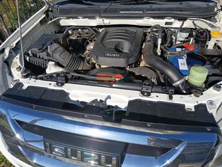 Isuzu D-Max 2019 D-MAX LS-thumb-13