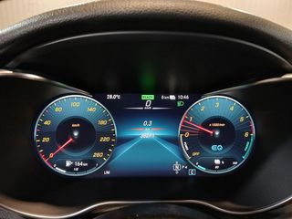 Mercedes-Benz GLC 300 2021 AMG LINE 300DE 4MATIC 9G-TRONIC-thumb-5