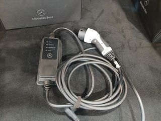 Mercedes-Benz GLC 300 2021 AMG LINE 300DE 4MATIC 9G-TRONIC-thumb-16