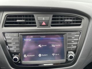 Hyundai i 20 2016-thumb-11