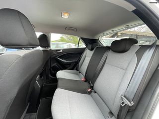 Hyundai i 20 2016-thumb-17