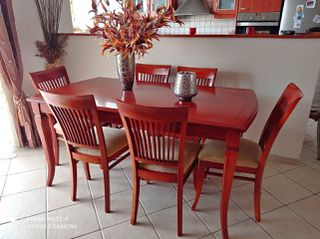 Σετ Τραπεζαρία με μπουφέ και καθρέπτη