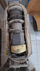 ΑΝΥΨΩΤΙΚΟ  ΜΗΧΑΝΗΜΑ  ( ΓΕΡΑΝΑΚΙ )