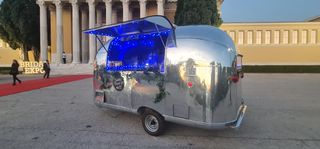 Καντίνα 1961 Airstream καντίνα food truck / bar