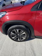 Peugeot 2008 2017 1.2 Pure Tech Allure-thumb-8