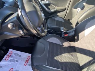 Peugeot 2008 2017 1.2 Pure Tech Allure-thumb-10