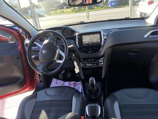 Peugeot 2008 2017 1.2 Pure Tech Allure-thumb-14