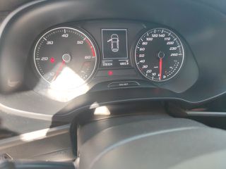 Seat Leon 2015 1.6 TDI LOOK FR-thumb-20