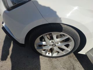 Seat Leon 2015 1.6 TDI LOOK FR-thumb-24