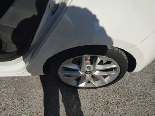 Seat Leon 2015 1.6 TDI LOOK FR-thumb-25