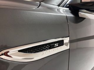 Jaguar E-Pace 2020 PANORAMA  S-thumb-3