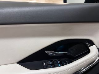 Jaguar E-Pace 2020 PANORAMA  S-thumb-8
