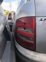 πίσω φανάρια για scoda fabia sedan 2001