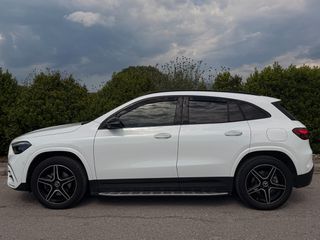 Mercedes-Benz GLA 250 2024 e AMG LINE PANORAMA NAVI FULL EXTRA-thumb-3