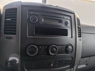 Mercedes Sprinter 906 Καθίσματα/Ταμπλο/χειριστήρια-thumb-4