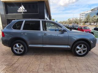 Porsche Cayenne 2005-thumb-3