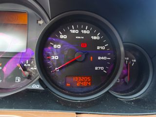 Porsche Cayenne 2005-thumb-12