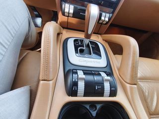 Porsche Cayenne 2005-thumb-15
