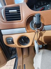 Porsche Cayenne 2005-thumb-16
