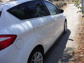 Ford B-Max 2013-thumb-8