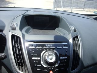 Ford B-Max 2013-thumb-12