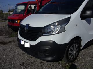 Renault Trafic 2017-thumb-2