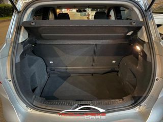 Ford B-Max 2012-thumb-16