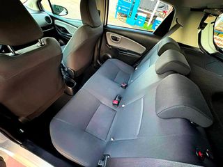 Toyota Yaris 2015 1.4 D-4D 90Hp FACELIFT X TENDANCE-thumb-19