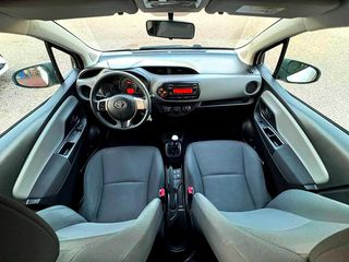 Toyota Yaris 2015 1.4 D-4D 90Hp FACELIFT X TENDANCE-thumb-16