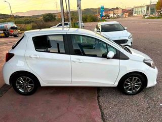 Toyota Yaris 2015 1.4 D-4D 90Hp FACELIFT X TENDANCE-thumb-6