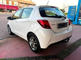 Toyota Yaris 2015 1.4 D-4D 90Hp FACELIFT X TENDANCE-thumb-13