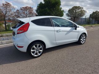 Ford Fiesta 2012 1.4 TDCI DIESEL  TITANIUM ST-LINE-thumb-3