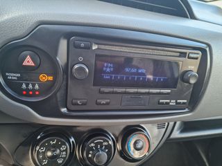 Toyota Yaris 2017 1.0 (69Hp) VVTI-thumb-12