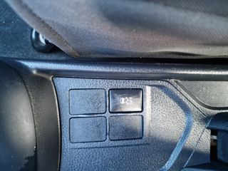 Toyota Yaris 2017 1.0 (69Hp) VVTI-thumb-16