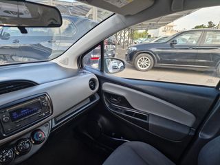 Toyota Yaris 2017 1.0 (69Hp) VVTI-thumb-17