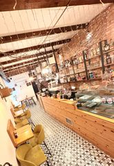 Το καφέ που έχει γράψει ιστορία στην καρδιά της Ελευθερούπολης, τώρα αναζητά τον επόμενο ιδιοκτήτη του