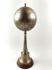 Παλιά μπρούτζινη (επινικελωμένη) διακοσμητική υδρόγειος σφαίρα.
