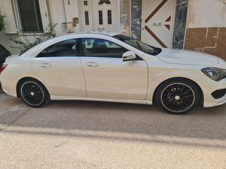 Mercedes-Benz CLA 200 2014