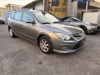 Hyundai i 30 2011-thumb-2