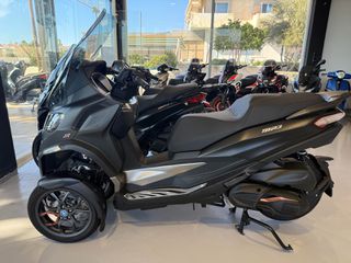 Piaggio MP3 530 2025 Exclusive