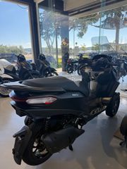 Piaggio MP3 530 2025 Exclusive-thumb-2