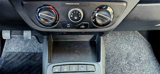 Hyundai i 10 2022-thumb-23