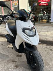 Piaggio Typhoon 2014 50 2T-thumb-23