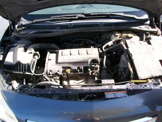 Opel Astra 2010 ASTRA J-thumb-8