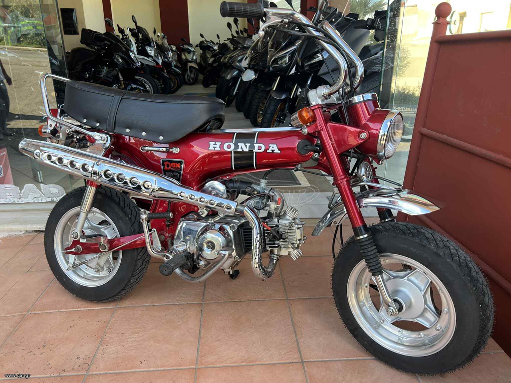 Honda DAX 1977
