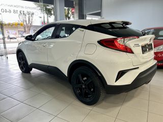 Toyota C-HR 2017 1.2 TURBO-thumb-6