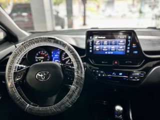 Toyota C-HR 2017 1.2 TURBO-thumb-8