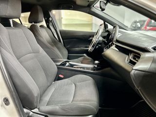 Toyota C-HR 2017 1.2 TURBO-thumb-12
