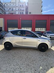 Lancia Ypsilon 2013-thumb-6