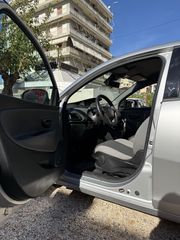 Lancia Ypsilon 2013-thumb-11